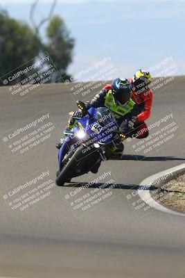 media/Sep-21-2025-TrackDaz (Sun) [[277c75b276]]/C Group/1240pm (Turn 2)/